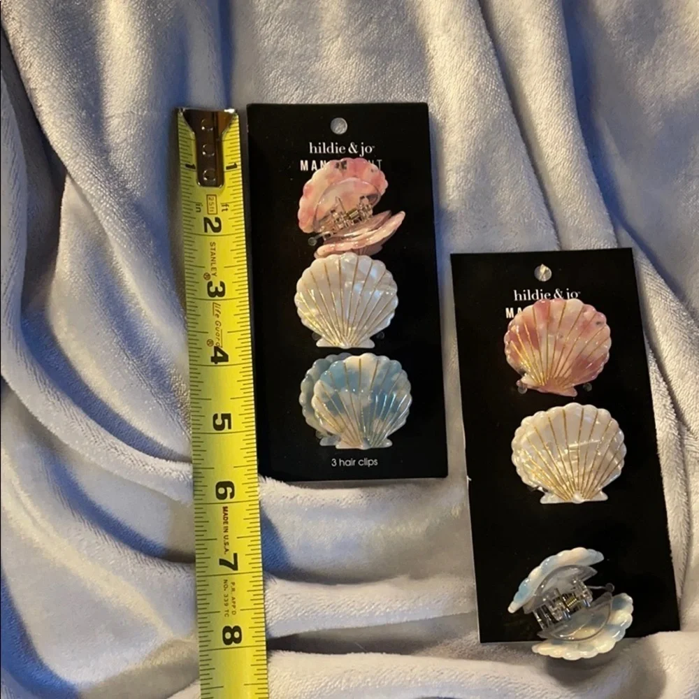Set of 6 Total - Seashell “Clam” Clips